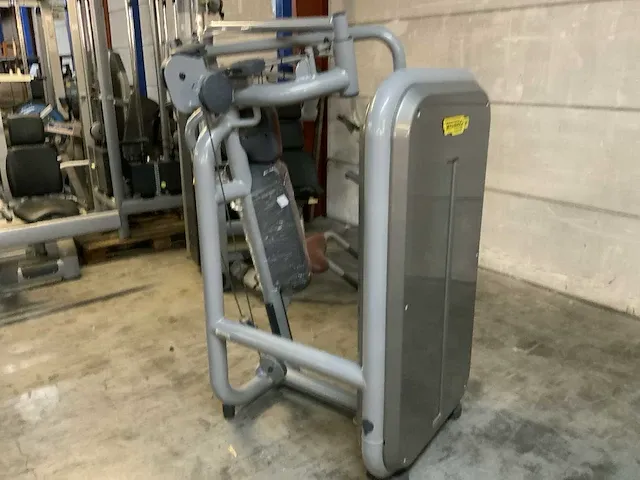 Technogym element chestpress krachtstation - afbeelding 4 van  4