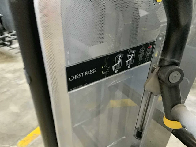 Technogym element chestpress krachtstation - afbeelding 3 van  6