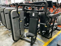 Technogym element chestpress krachtstation - afbeelding 1 van  6