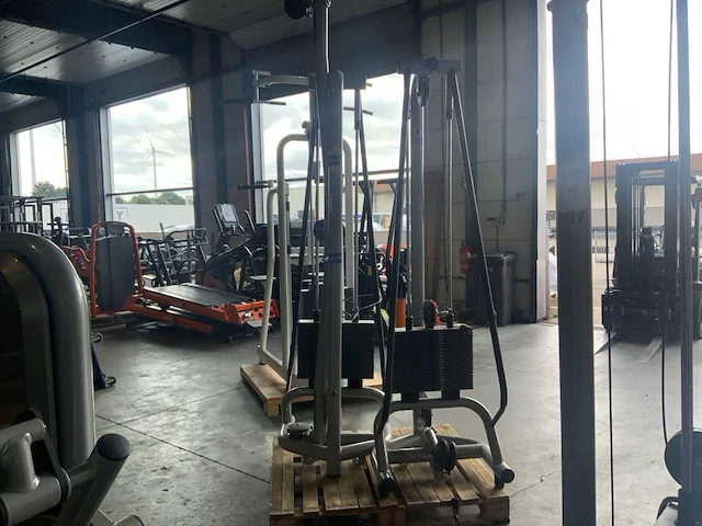 Technogym element crossover krachtstation - afbeelding 4 van  4
