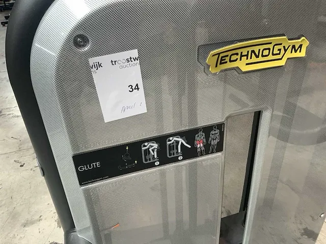 Technogym element glute krachtstation - afbeelding 2 van  6