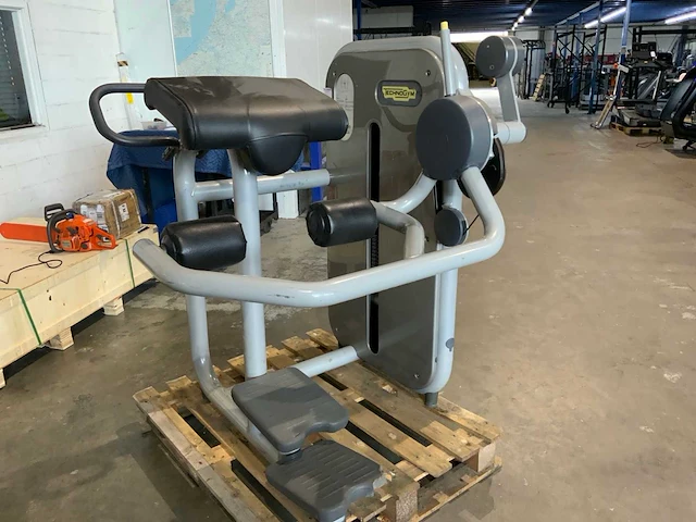 Technogym element glute krachtstation - afbeelding 5 van  6