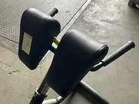 Technogym element hyperextension krachtstation - afbeelding 3 van  7