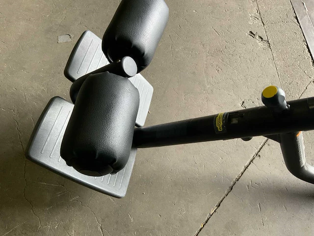 Technogym element hyperextension krachtstation - afbeelding 4 van  7