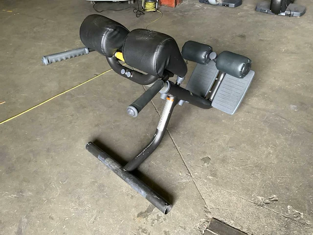 Technogym element hyperextension krachtstation - afbeelding 7 van  7