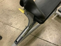 Technogym element incline bench press krachtstation - afbeelding 4 van  4