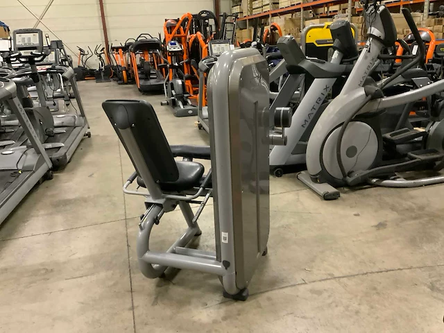 Technogym element leg extension krachtstation - afbeelding 6 van  7