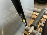 Technogym element leg extension krachtstation - afbeelding 6 van  7