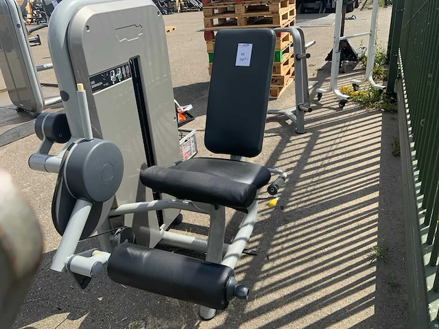 Technogym element legextension krachtstation - afbeelding 1 van  5