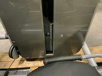 Technogym element legpress krachtstation - afbeelding 6 van  7