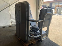 Technogym element legpress krachtstation - afbeelding 7 van  7
