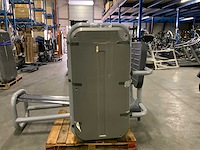 Technogym element legpress krachtstation - afbeelding 6 van  6