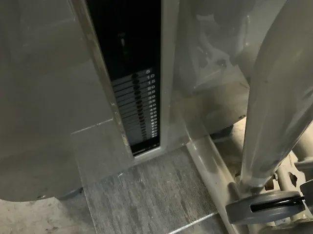 Technogym element low row krachtstation - afbeelding 3 van  4
