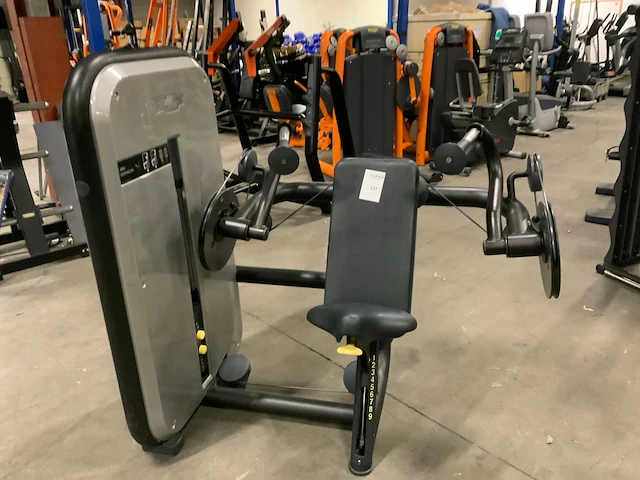 Technogym element low row krachtstation - afbeelding 1 van  6
