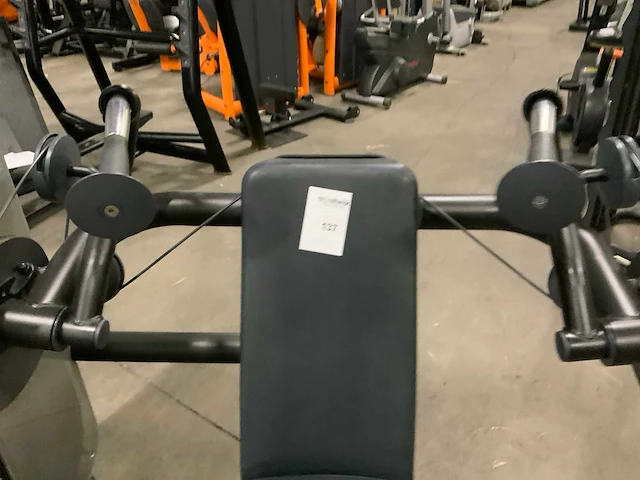 Technogym element low row krachtstation - afbeelding 2 van  6