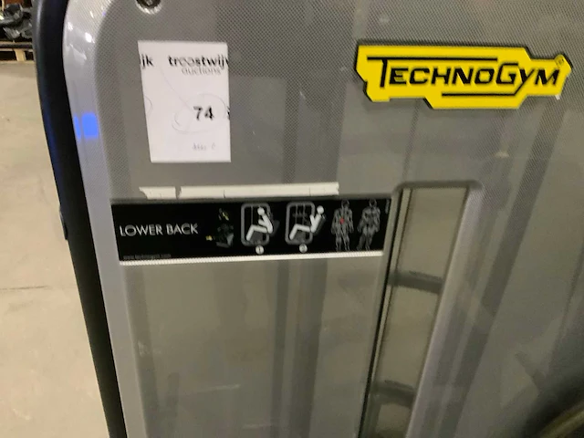 Technogym element lowerback krachtstation - afbeelding 2 van  6