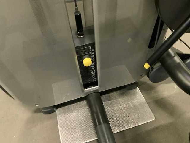 Technogym element lowerback krachtstation - afbeelding 3 van  6