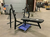 Technogym element olympische flat bench krachtstation - afbeelding 1 van  5