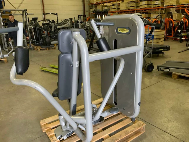 Technogym element pectorale krachtstation - afbeelding 6 van  6