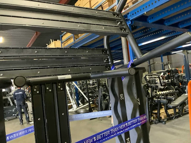 Technogym element rek 4x krachtstation - afbeelding 3 van  6