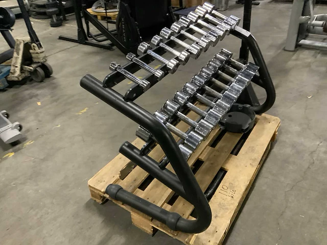 Technogym element rek met dumbbells 1t/m10kg krachtstation - afbeelding 4 van  5