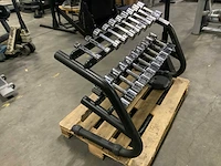 Technogym element rek met dumbbells 1t/m10kg krachtstation - afbeelding 4 van  5