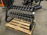 Technogym element rek met dumbbells 1t/m10kg krachtstation - afbeelding 3 van  5