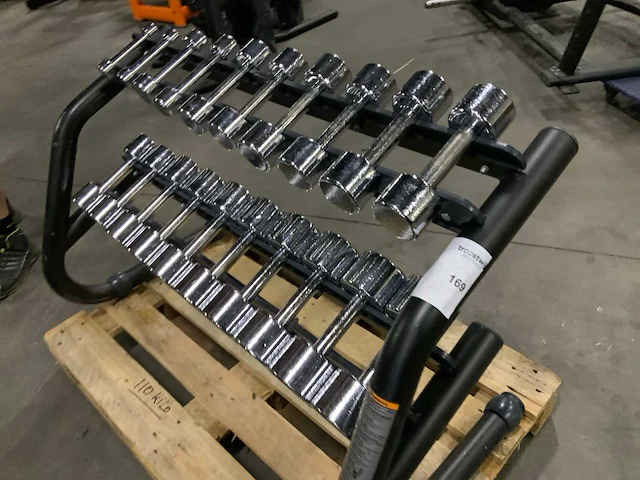 Technogym element rek met dumbbells 1t/m10kg krachtstation - afbeelding 4 van  5