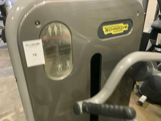 Technogym element shoulder press krachtstation - afbeelding 2 van  4