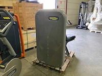 Technogym element shoulder press krachtstation - afbeelding 5 van  6