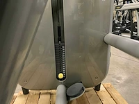 Technogym element shoulder press krachtstation - afbeelding 6 van  6