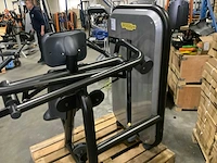Technogym element shoulderpress krachtstation - afbeelding 6 van  6