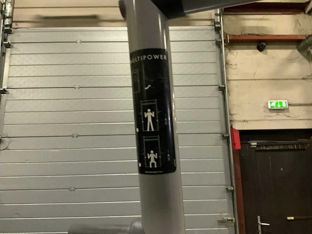 Technogym element smith station krachtstation - afbeelding 2 van  5
