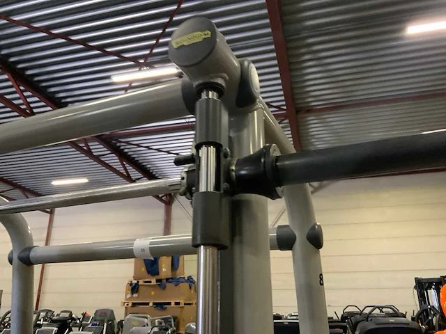 Technogym element smith station krachtstation - afbeelding 3 van  4