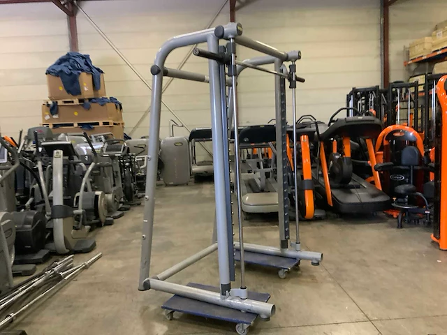 Technogym element smith station krachtstation - afbeelding 5 van  5