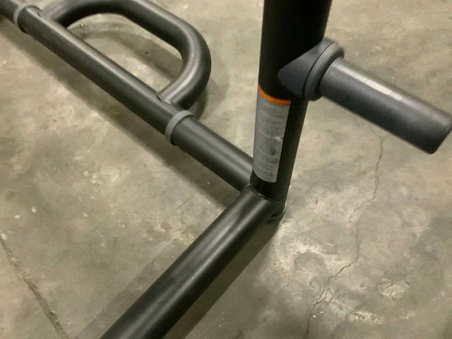 Technogym element squat rek krachtstation - afbeelding 4 van  5