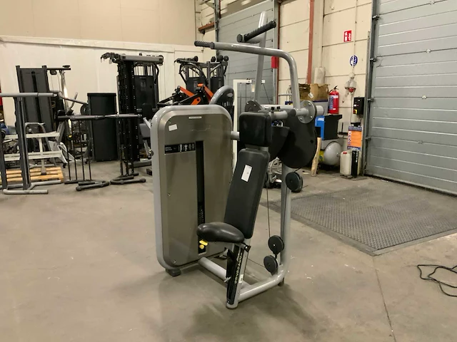 Technogym element vertical traction krachtstation - afbeelding 1 van  6