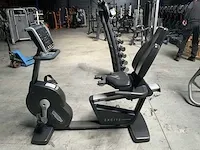 Technogym excite 500 led recline home trainer - afbeelding 1 van  5