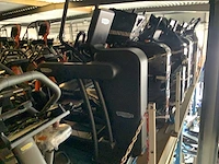 Technogym excite+ artis vario unity 3.0 live crosstrainer - afbeelding 1 van  5