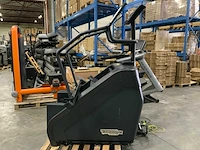 Technogym excite climbmill 700 led stepper - afbeelding 3 van  7