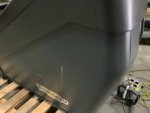 Technogym excite climbmill 700 led stepper - afbeelding 4 van  7