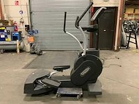 Technogym excite crossover 500 led crosstrainer - afbeelding 1 van  7