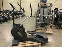 Technogym excite crossover 500 led crosstrainer - afbeelding 1 van  6
