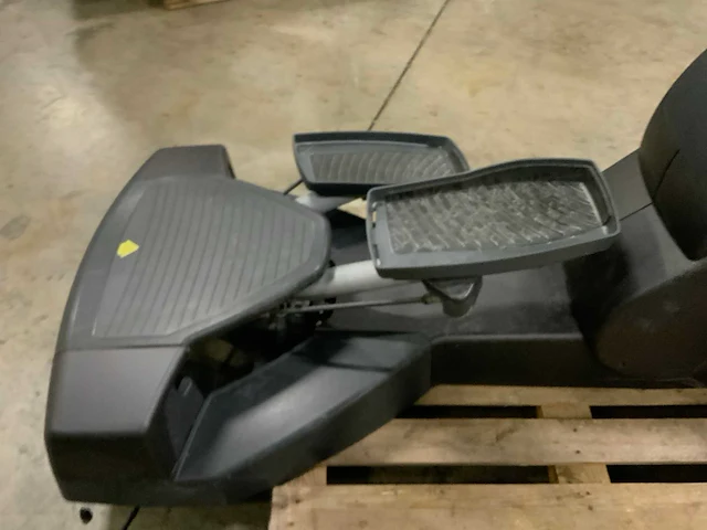 Technogym excite crossover 500 led crosstrainer - afbeelding 6 van  6