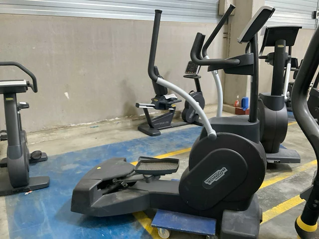 Technogym excite crossover 500led crosstrainer - afbeelding 5 van  5