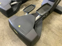 Technogym excite+ crossover 700 led crosstrainer - afbeelding 2 van  5