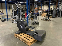 Technogym excite crossover 700 led crosstrainer - afbeelding 2 van  6