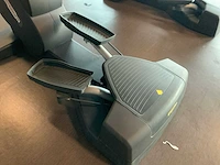 Technogym excite crossover 700 visioweb crosstrainer - afbeelding 3 van  5