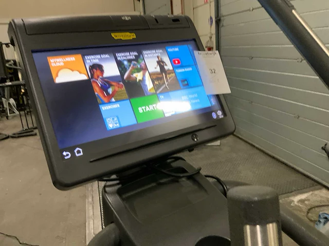 Technogym excite crossover unity crosstrainer - afbeelding 5 van  6
