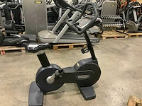 Technogym excite new bike 500 led home trainer - afbeelding 5 van  5